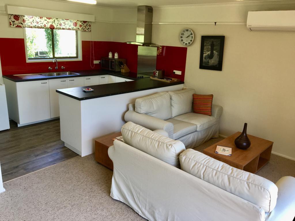 Strathmore Farm B&B Mirboo North エクステリア 写真
